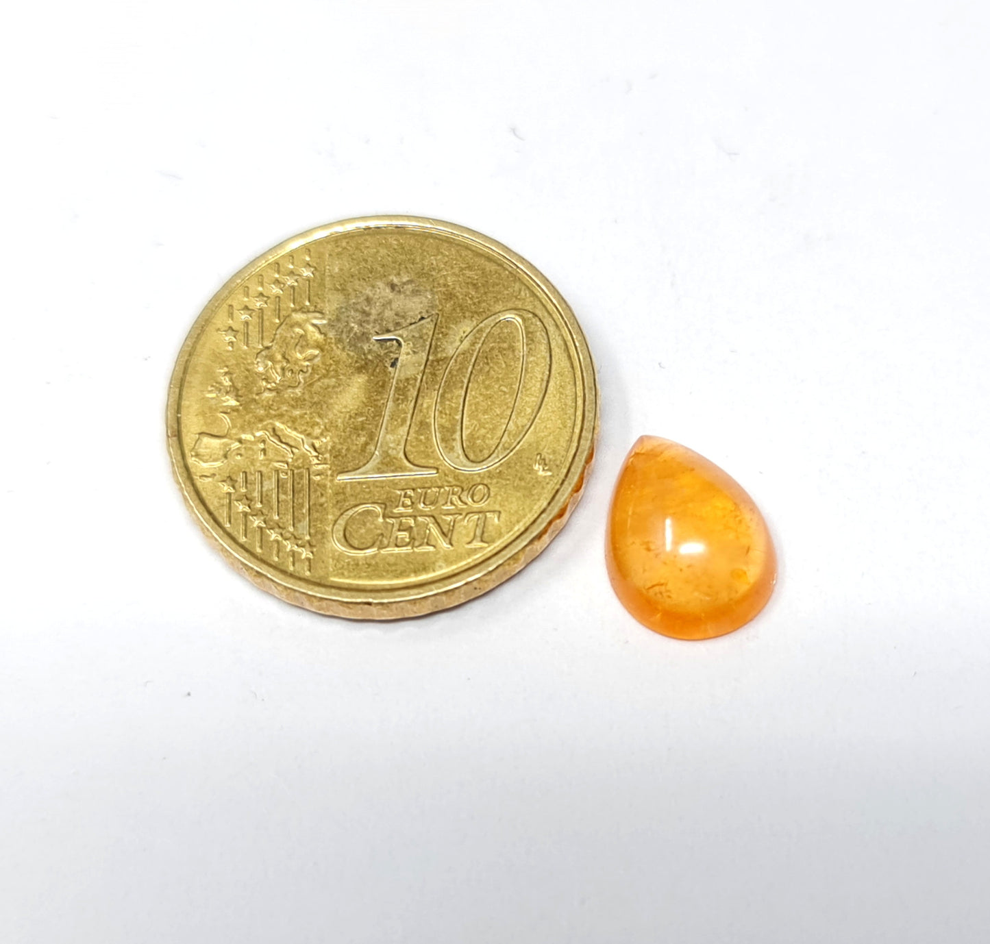 Nr.140 Mandaringranat in wunderbarem Orange, Tropfen, Cabochon, 10x8mm 2,81ct