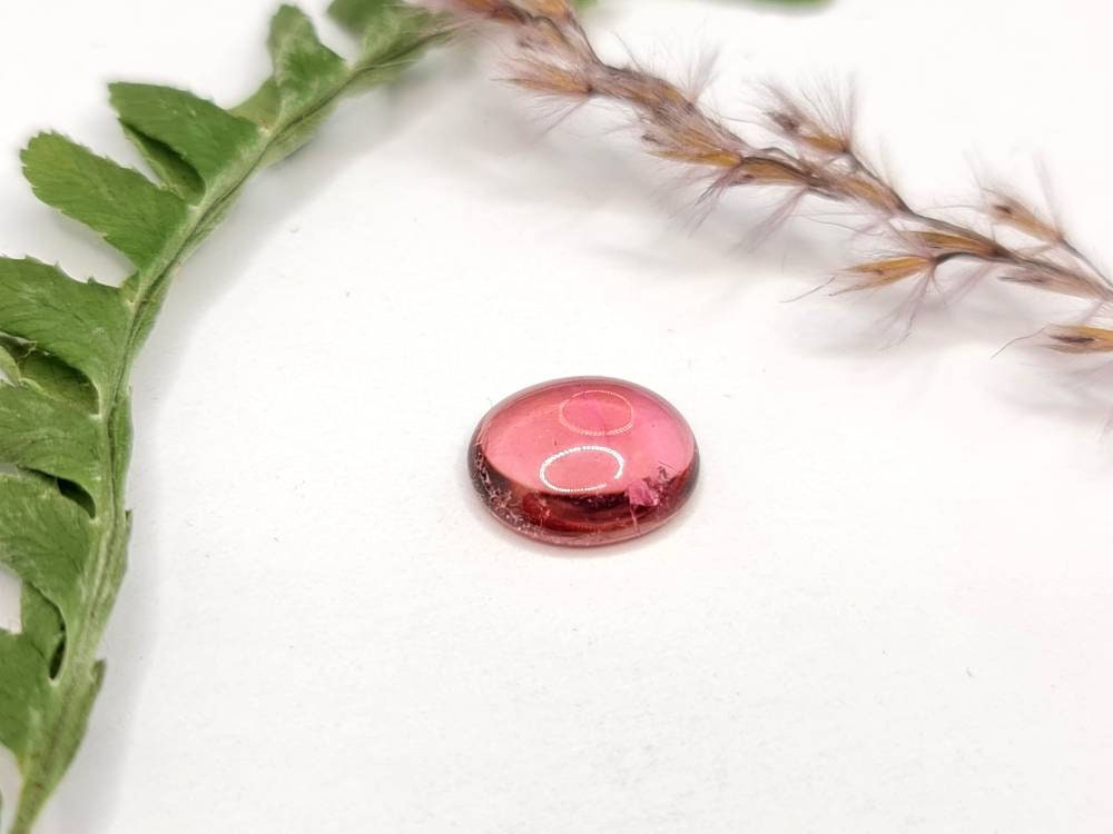 Ovaler Pink-Turmalin Cabochon, rosa Rubellit 10,5x8,7mm 2,68ct (Nr.352)