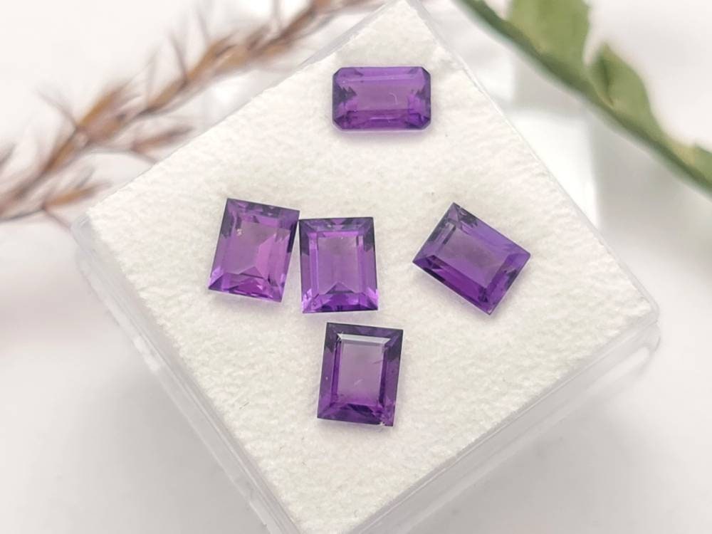 Echte facettierte Amethyste, Lot, 5 Stück violett lila rechteckig 6x4mm 3,5ct (Nr.813)