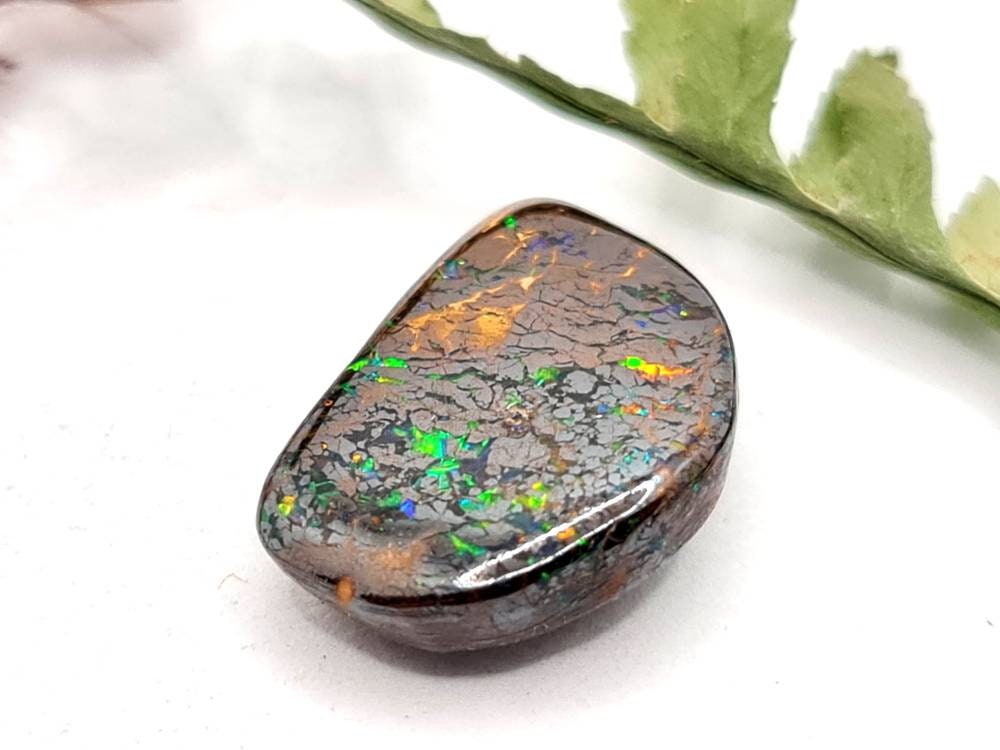 Multicolor Matrix-Boulderopal mit allen Farben des Regenbogens! 18,2x13,3mm 12ct (Nr.582)