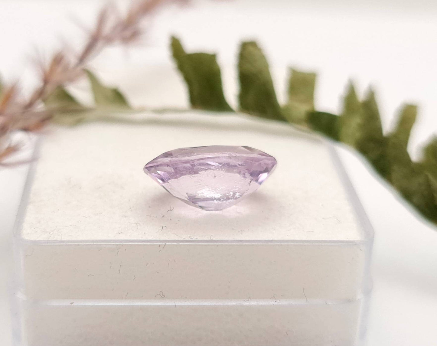 Echter violetter Amethyste lila Oval 14x10mm facettiert 5,1ct (Nr.956)
