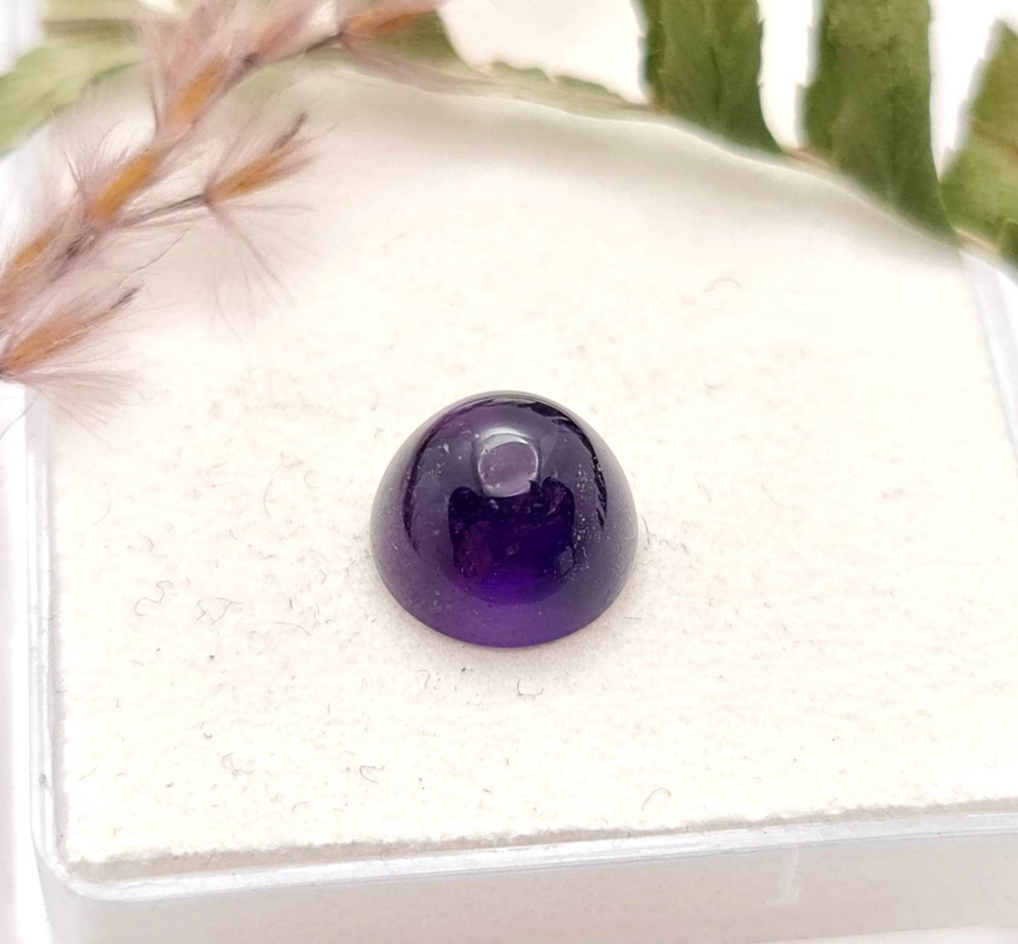 Echter violetter Amethyst Cabochon rund lila 9mm 3,26ct (Nr.1036)