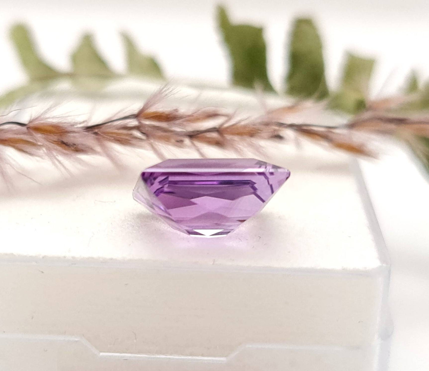 Echter violetter Amethyste lila Rechteck facettiert 12x10,5mm 5,5ct (Nr.933)