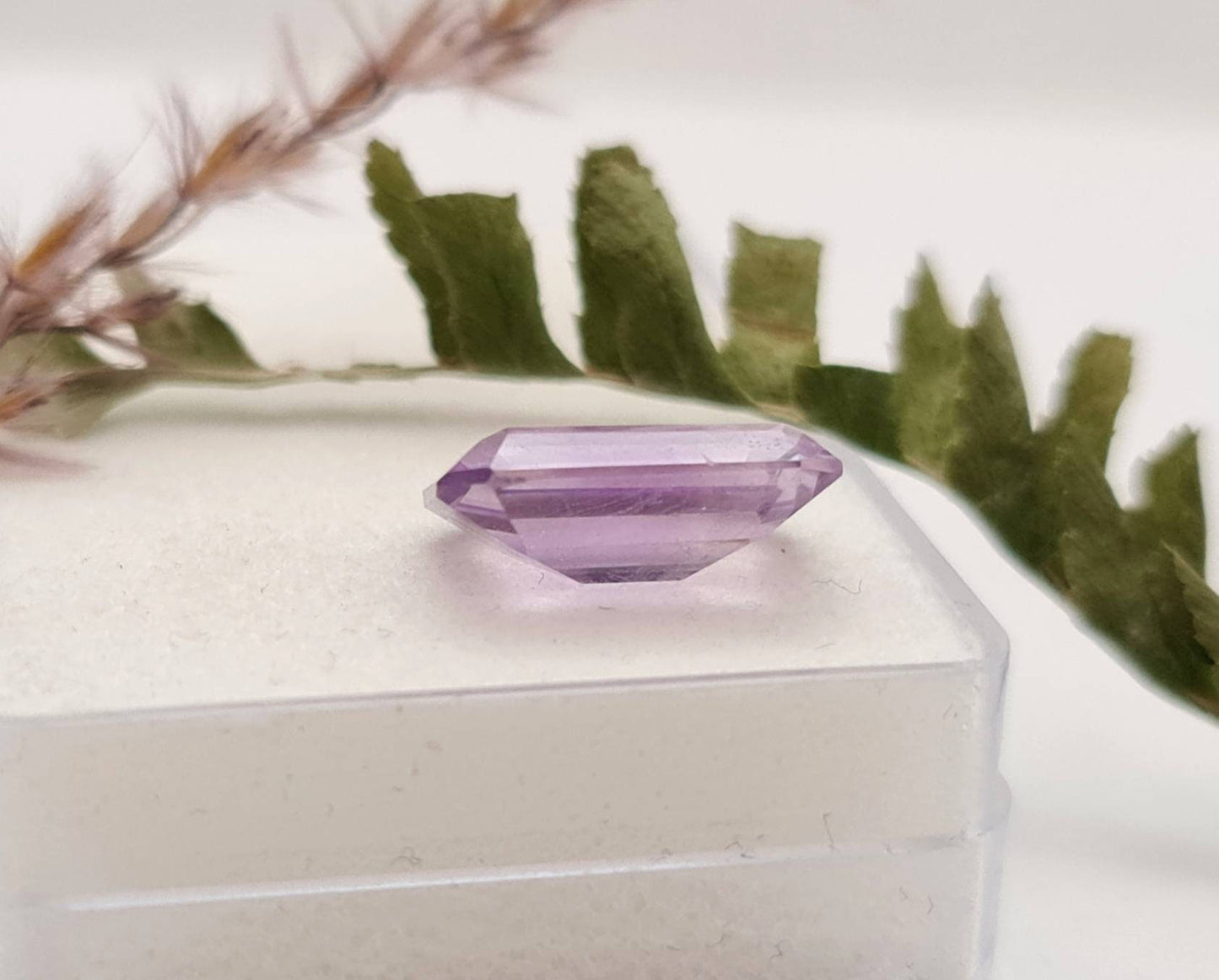 Echter violetter Amethyste lila Oktagon facettiert 14,1x9,8mm 5,4ct (Nr.947)