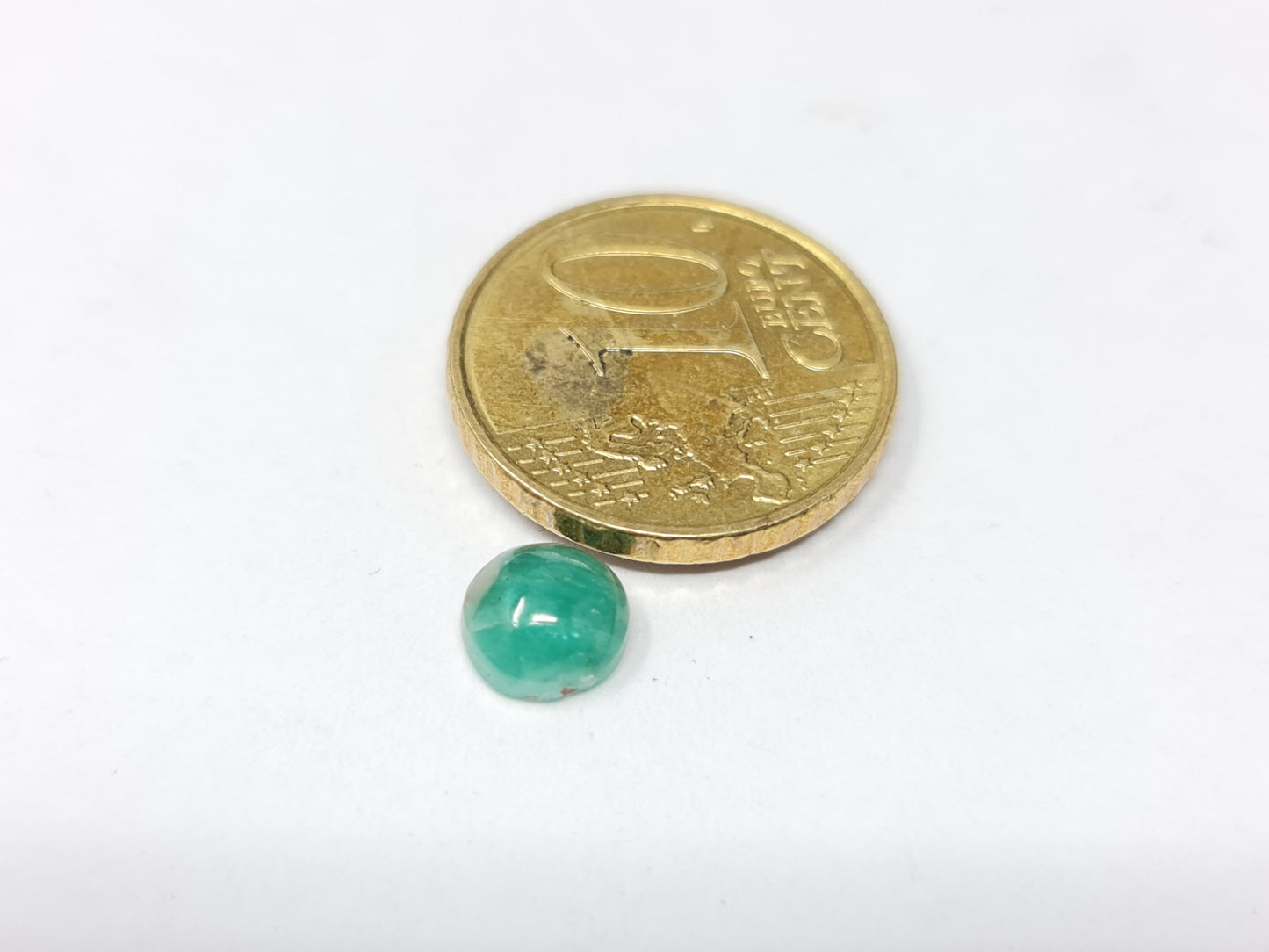 Nr.121 Smaragd Cabochon, rund , grün, 6,6mm mit1,26ct