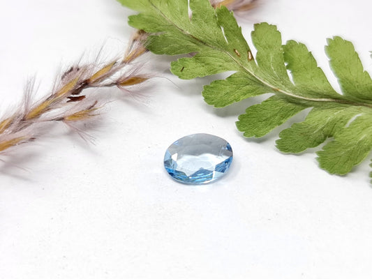 Nr.50 Aquamarin in schön intensivem Blau, 7x5mm, 0,65ct