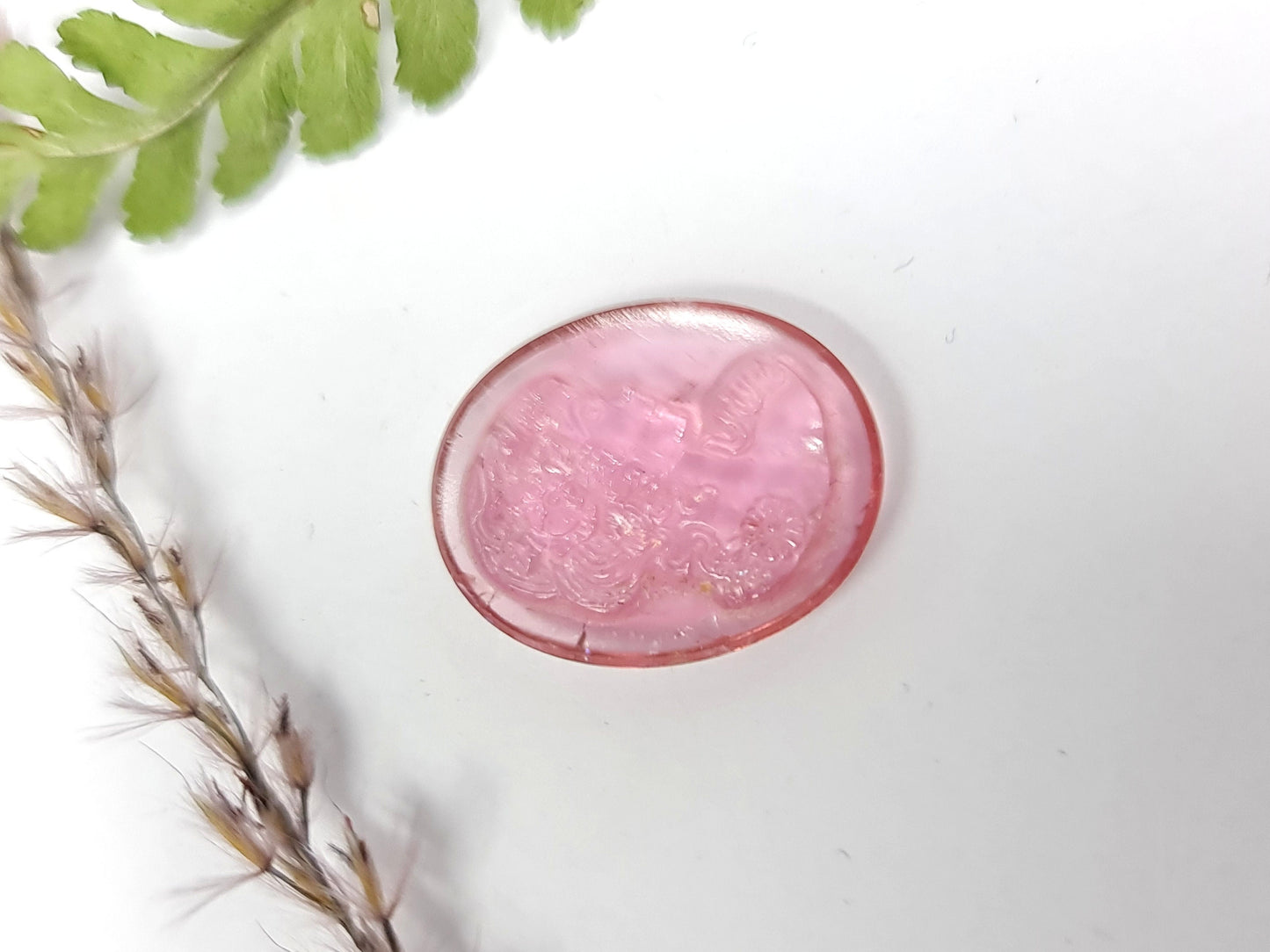 Nr.58 Turmalin Gemme/ Kamee invers, Sonderschliff, Cabochon rosa, 22x17x4mm 13,23ct