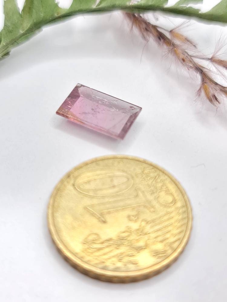 Pink Turmalin, rechteckig facettiert, rosa Spiegelschliff 11x7mm 2,5ct (Nr.389)