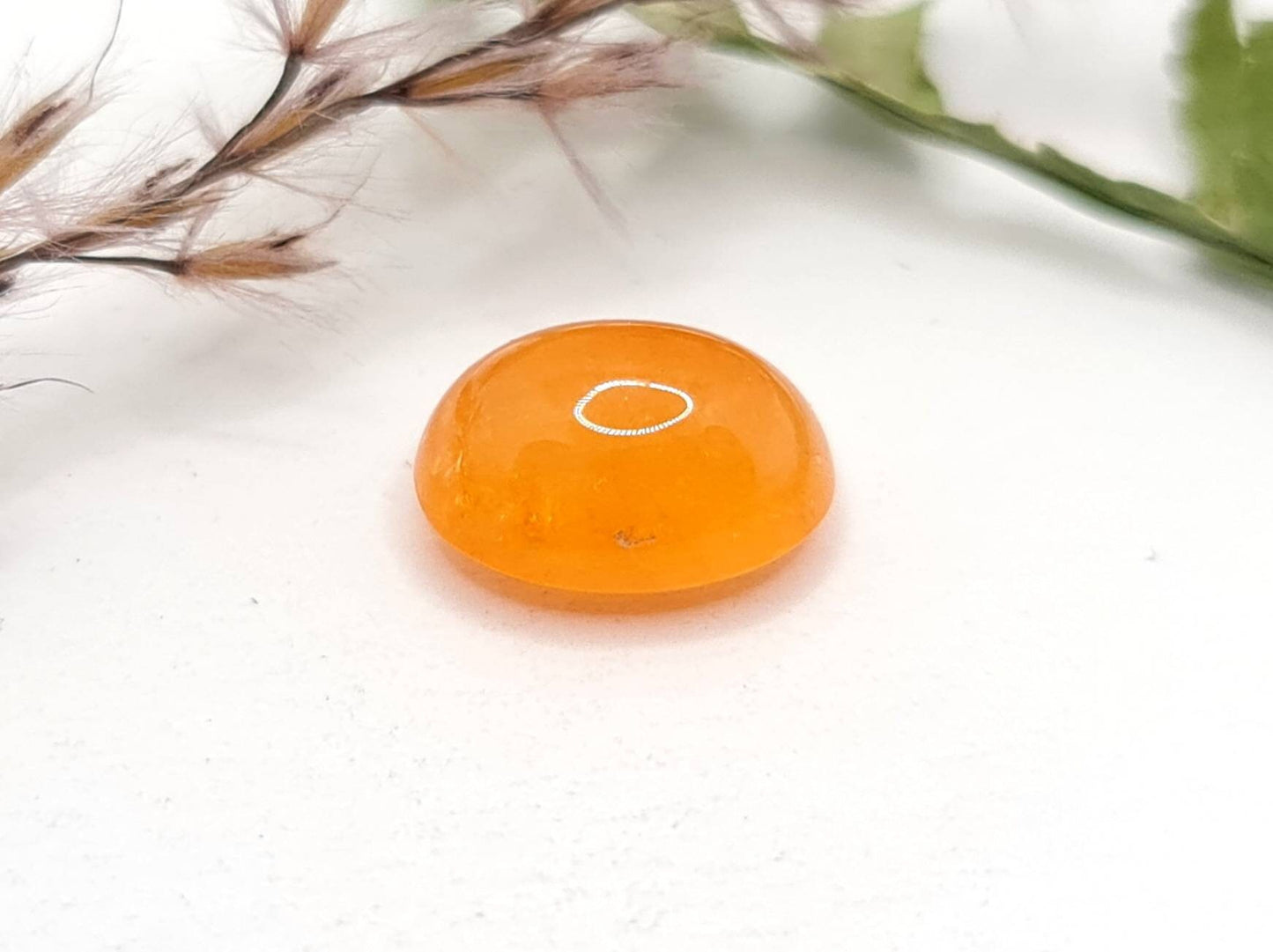 Orangefarbenes ovales Mandaringranat Cabochon Spessartin 11,1x8,5mm 5,62ct (Nr.561)