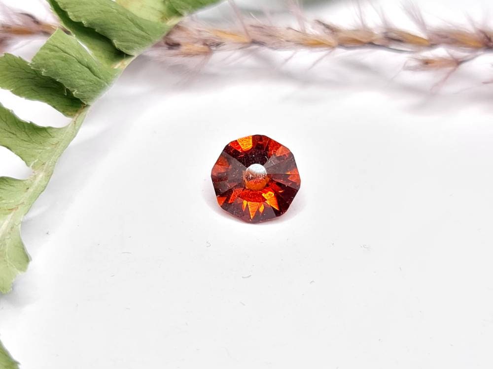 Facettierter Mandaringranat (Spessartin), rund und orange 7mm 1,6ct (Nr.258)