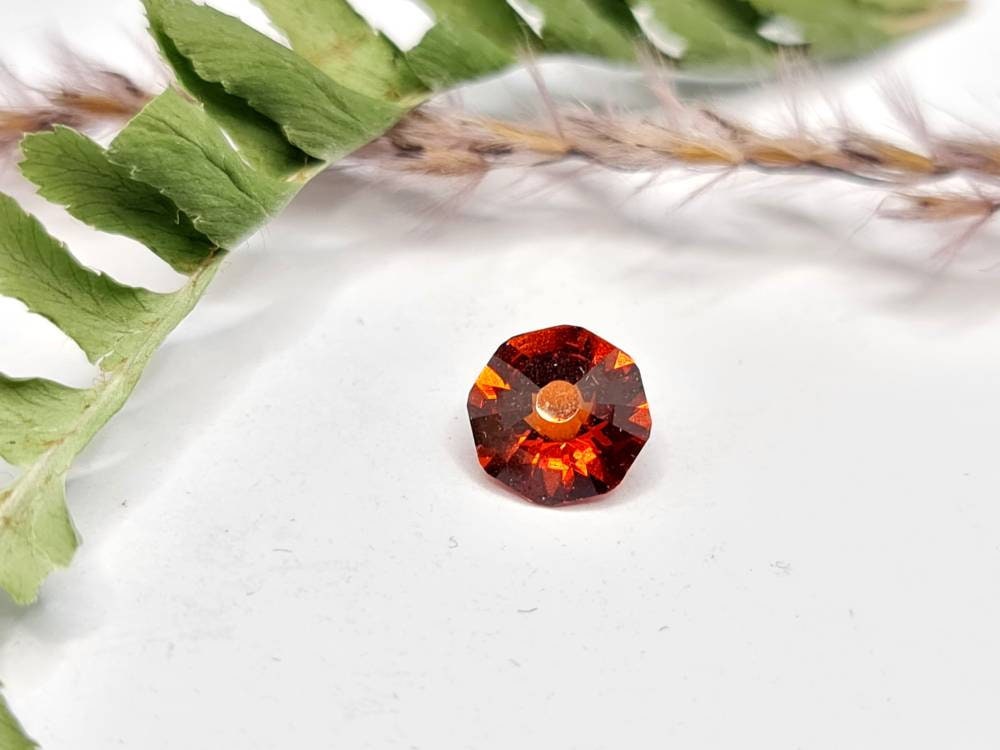 Facettierter Mandaringranat (Spessartin), rund und orange 7mm 1,6ct (Nr.258)