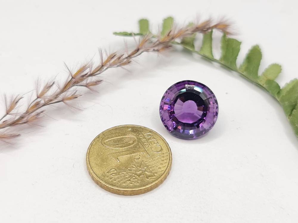 Feiner großer runder Amethyst, facettiert,violett, lila 14mm 10,16ct (Nr.280)