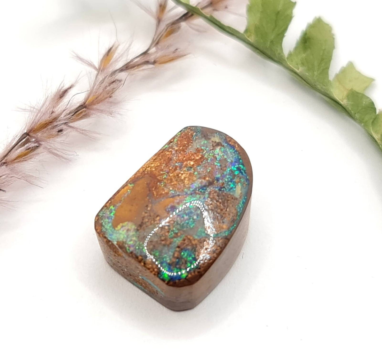 Echter australischer Boulderopal, bohrbar für Lederband, Blaugrün 18x13,4mm 21,22ct (Nr.585)