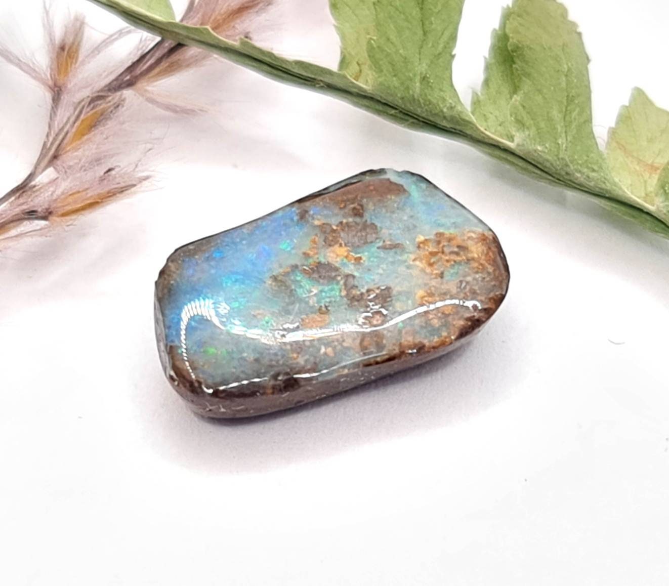 Echter australischer Boulderopal grün braun 15x9,8mm 6,46ct (Nr.591)