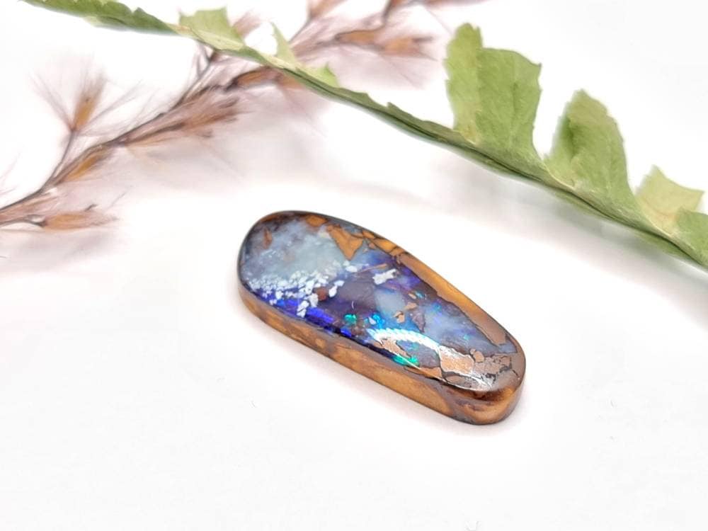 Feiner türkisblauer Boulderopal 20x7,8mm 5,19ct (Nr.621)