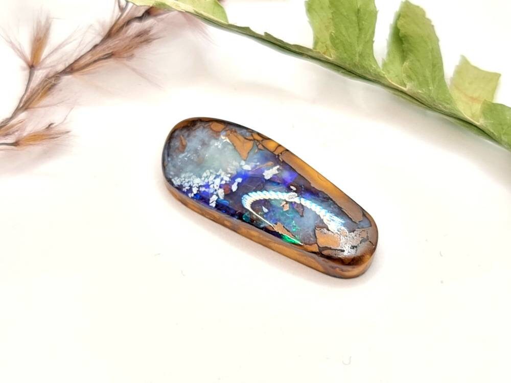 Feiner türkisblauer Boulderopal 20x7,8mm 5,19ct (Nr.621)