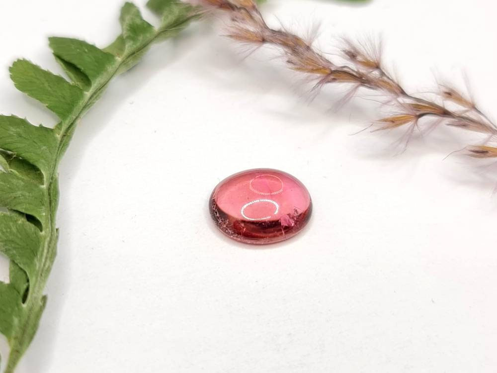 Ovaler Pink-Turmalin Cabochon, rosa Rubellit 10,5x8,7mm  2,68ct (Nr.352)