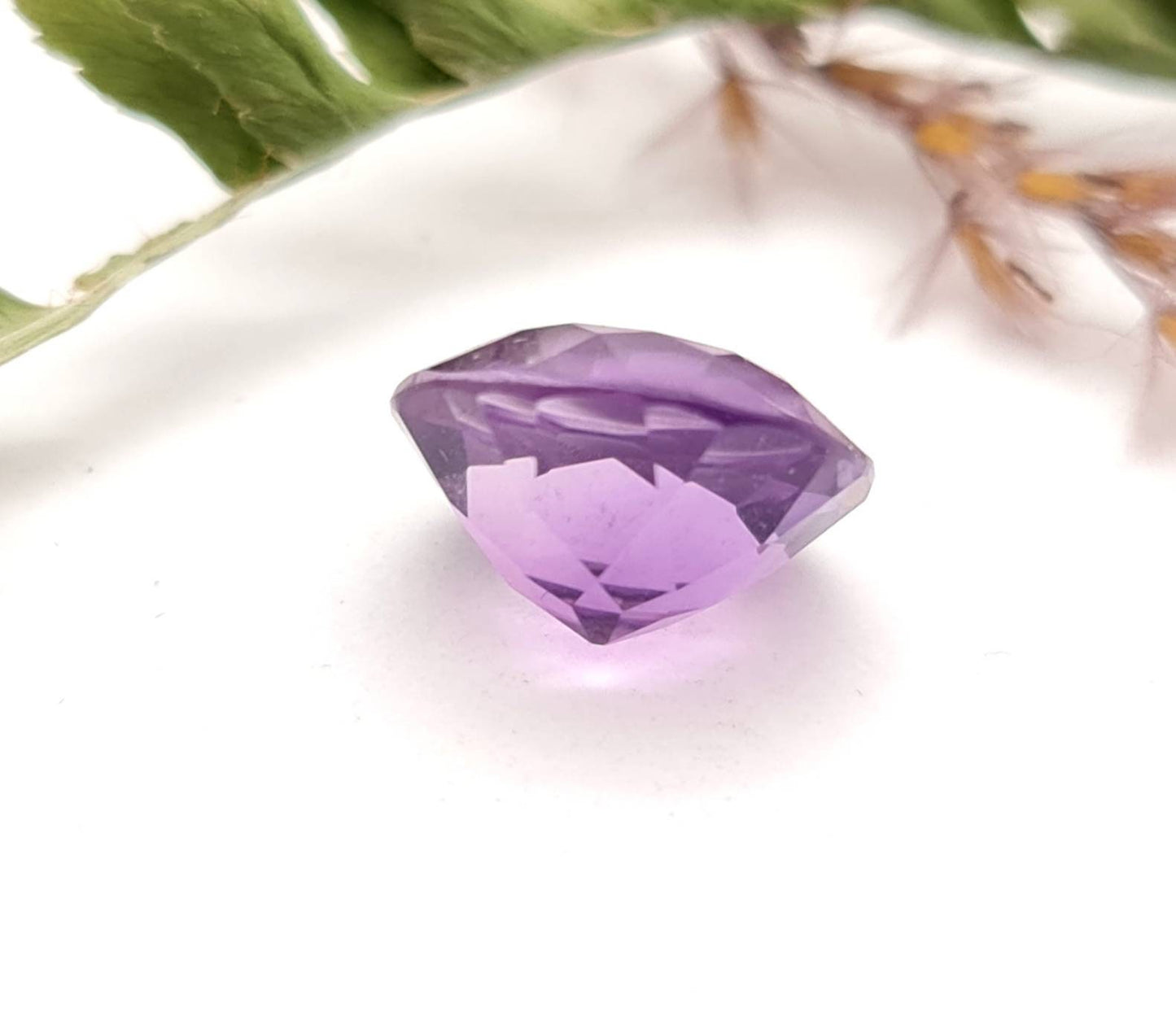 Echter facettierter Amethyst rund, violett, lila 13mm 7ct (Nr.702)