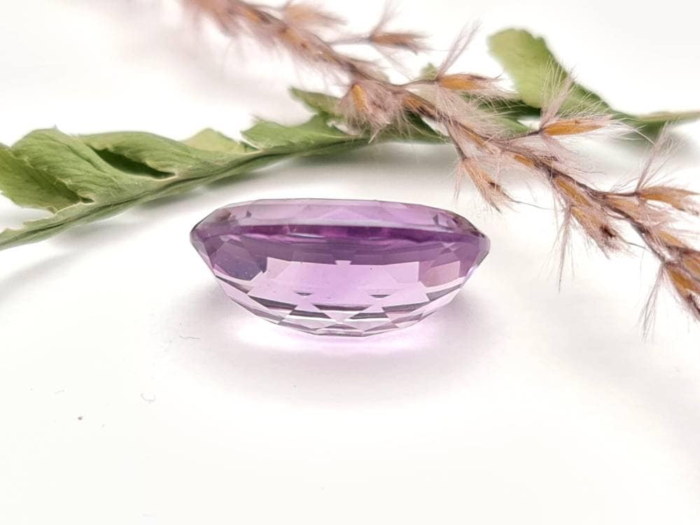 Echter facettierter Amethyst oval, violett, lila 19x13,5mm 13ct (Nr.708)