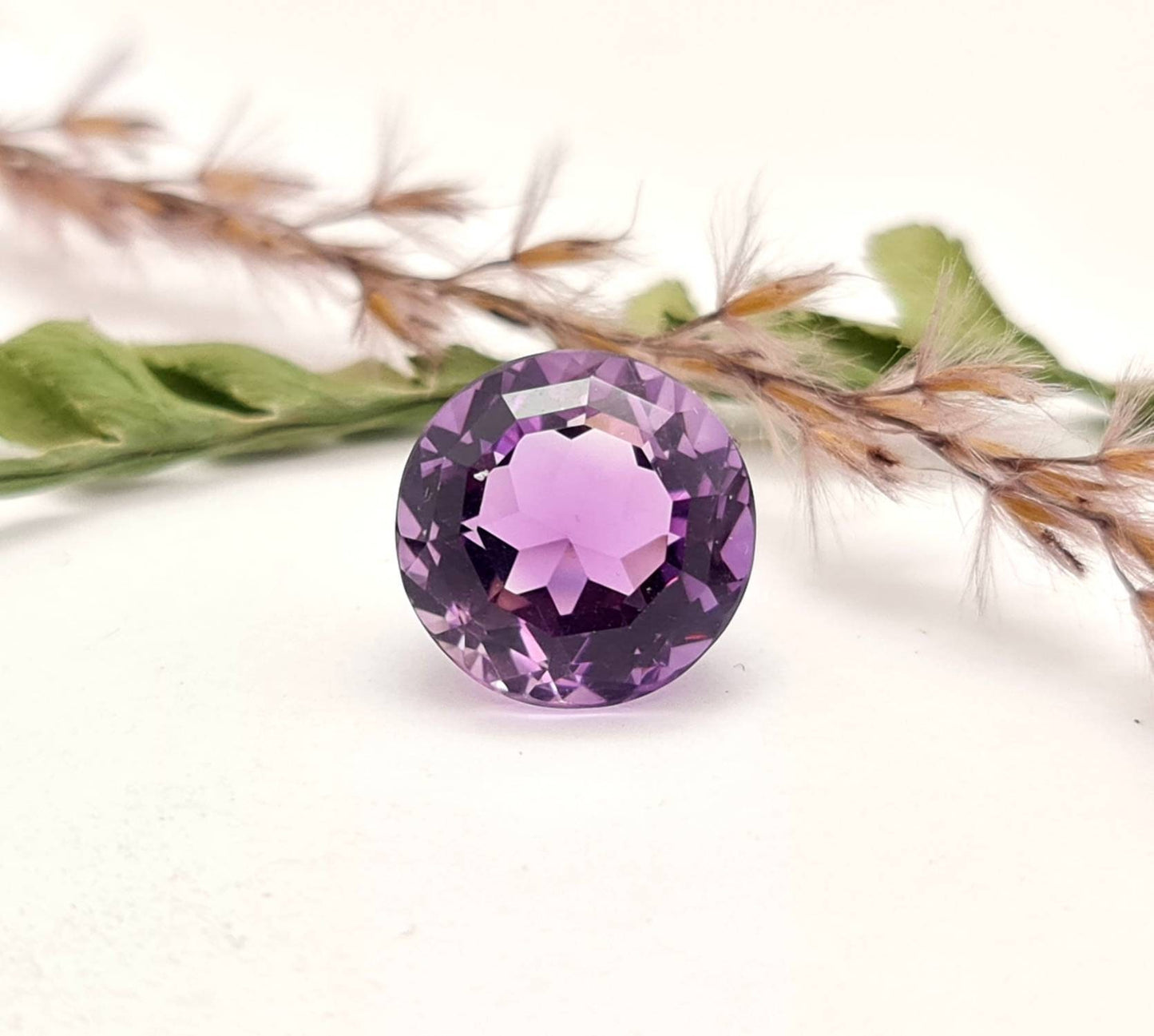 Echter facettierter Amethyst rund violett lila 12,9mm 8,31ct (Nr.723)