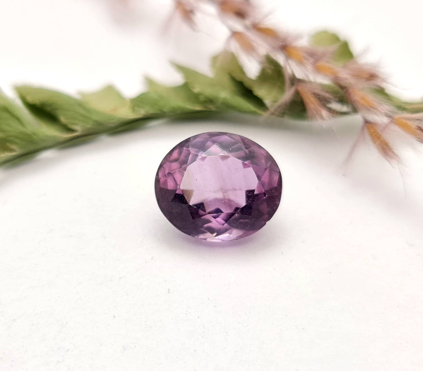 Echter ovaler Amethyst facettiert violett lila 11,6x10 mm 4,66ct (Nr.729)