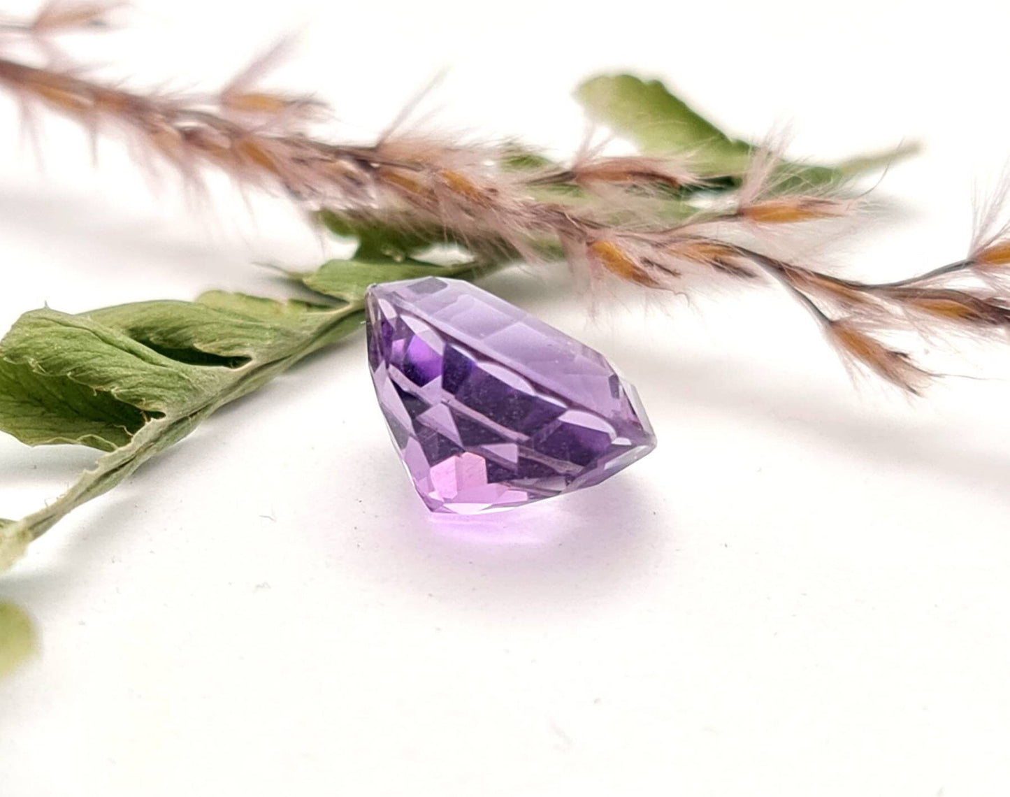 Echter facettierter Amethyst rund violett lila 12,8 mm  7,86ct (Nr.736)