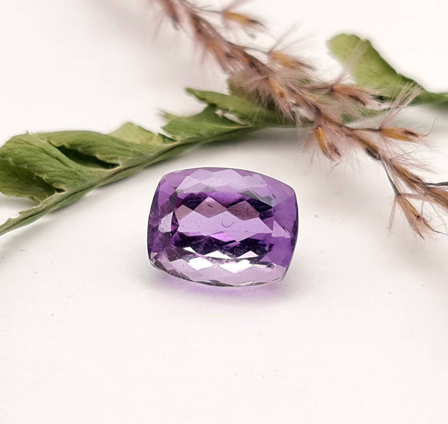 Echter facettierter Amethyst Rechteck lila violett 12,6x9,9 mm 6,99ct (Nr.743)