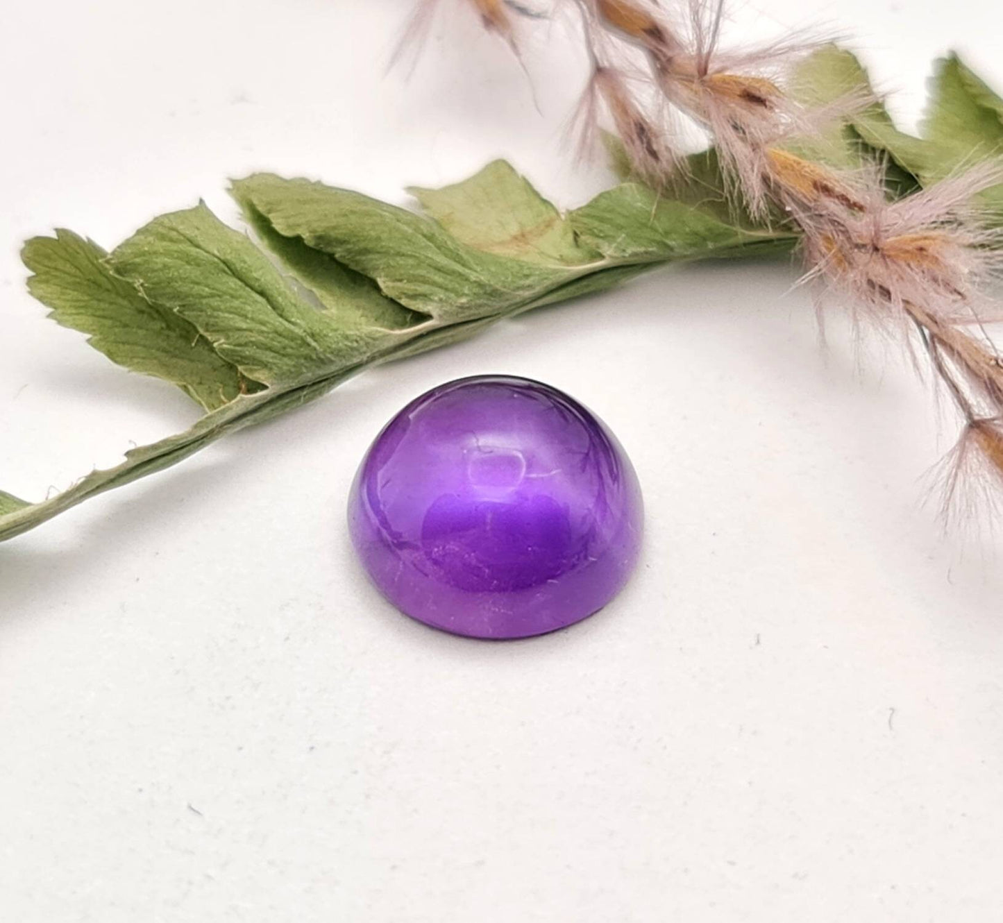 Echter violetter Amethyst Cabochon rund lila 10mm 3,78ct (Nr.744)