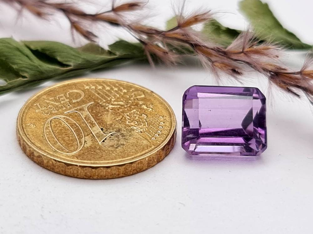 Echter facettierter Amethyst Rechteck violett lila 10,2x8,5 mm 4,42ct (Nr.746)