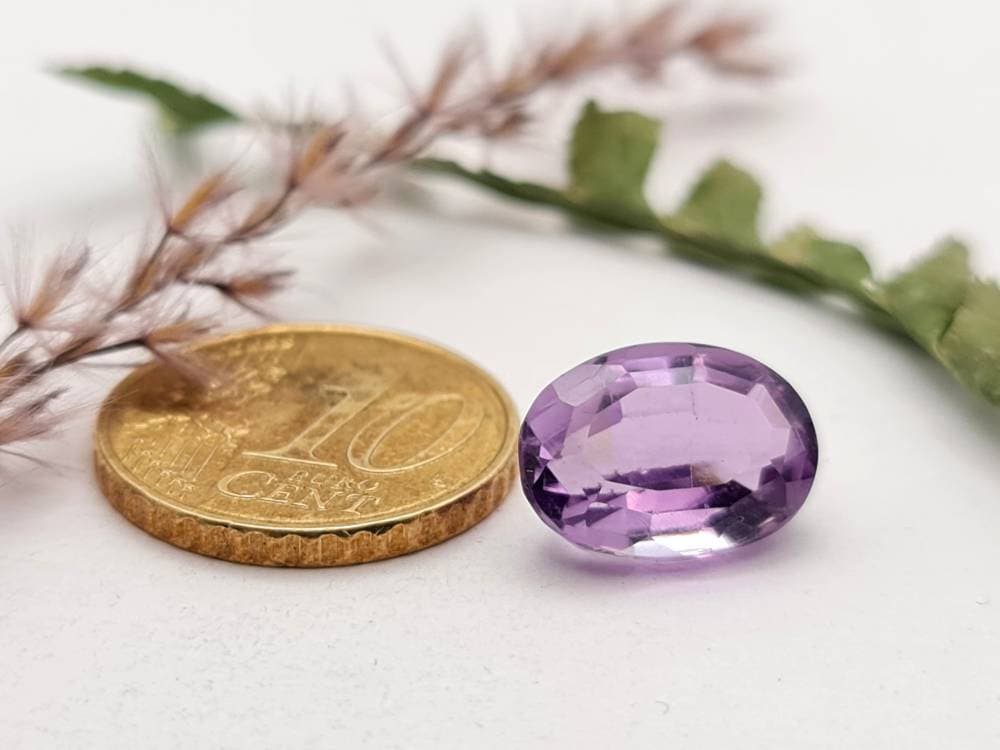 Echter ovaler Amethyst facettiert violett lila 13,5x9,8 mm 5,61ct (Nr.759)