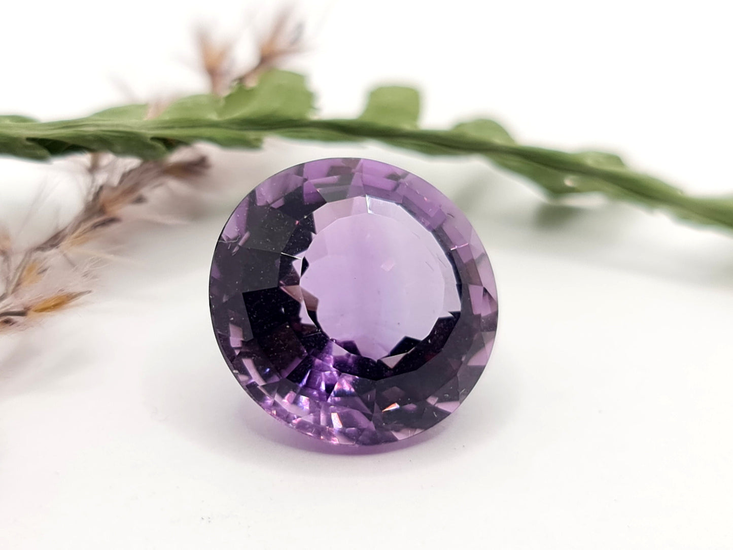 Amethyst rund facettiert 15mm 11,1ct (Nr.448)