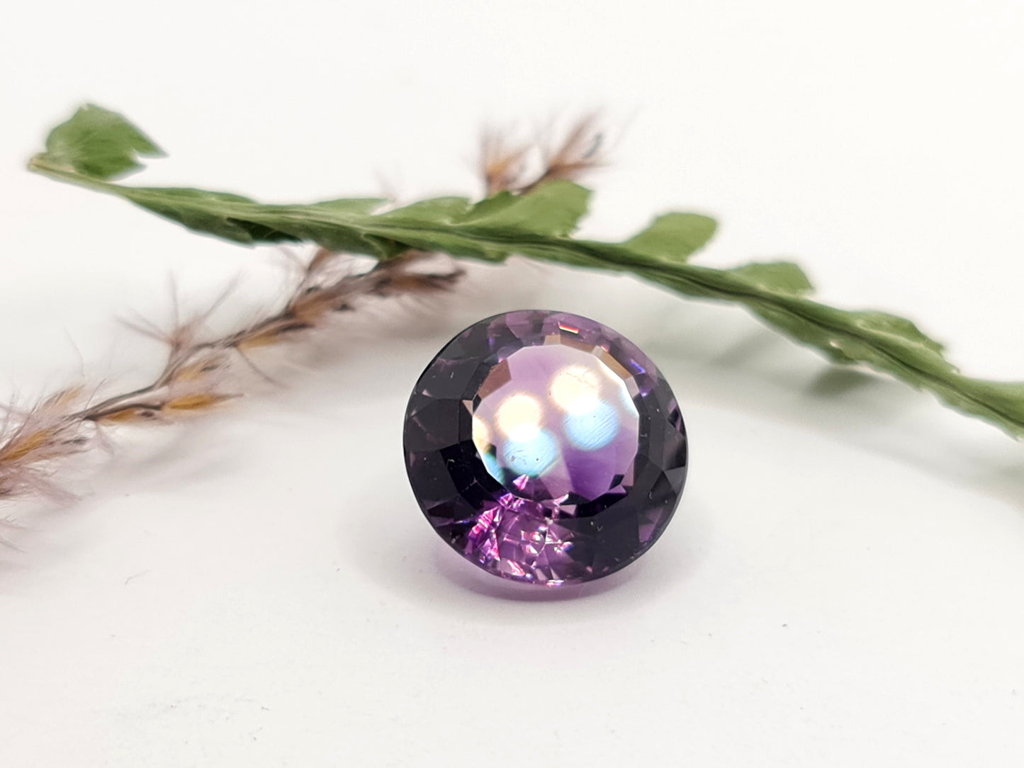 Amethyst rund facettiert 15mm 11,68ct (Nr.452)