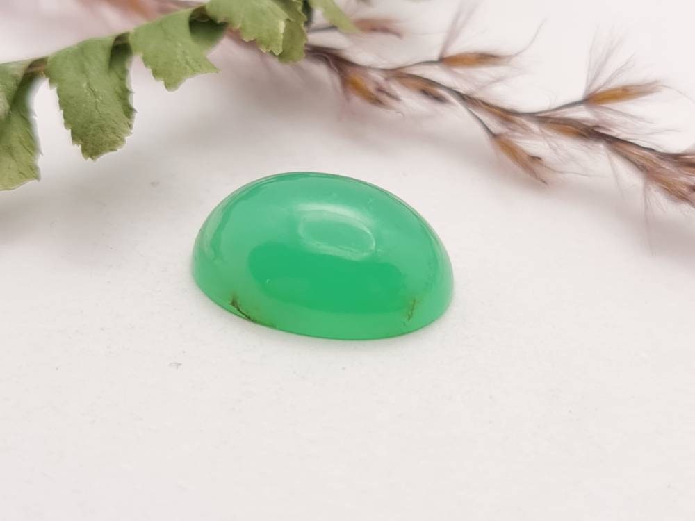 Echter grüner Chrysopras Cabochon aus Australien, oval 15,9x12 mm 8,26ct (Nr.781)