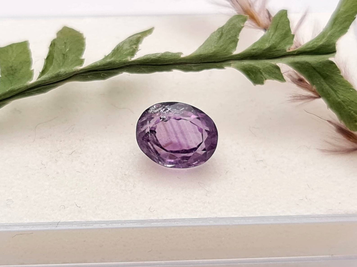 Echter facettierter Amethyst violett oval lila 9,3x7,4mm 2,86ct (Nr.824)