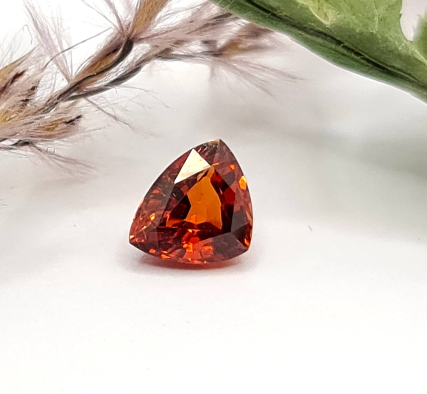 Dreieckig facettierter Mandaringranat Spessartin orange 6,2x5mm 0,84ct (Nr.489)