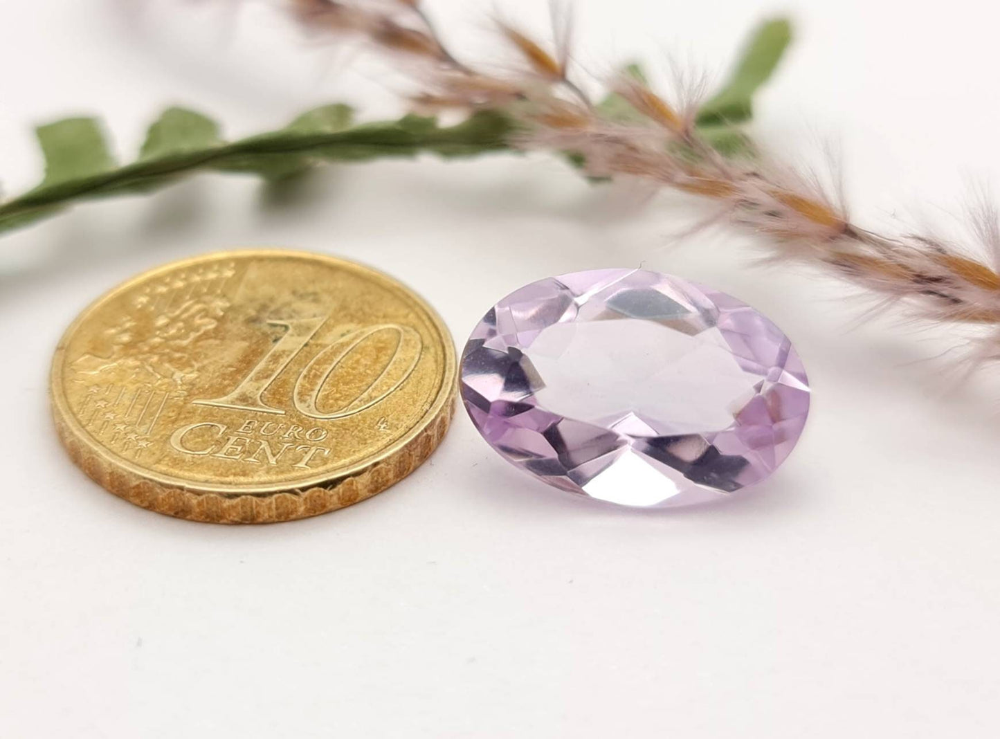 Echter facettierter Amethyst oval, violett lila 15,5x 11,1mm 7,34ct (Nr.828)