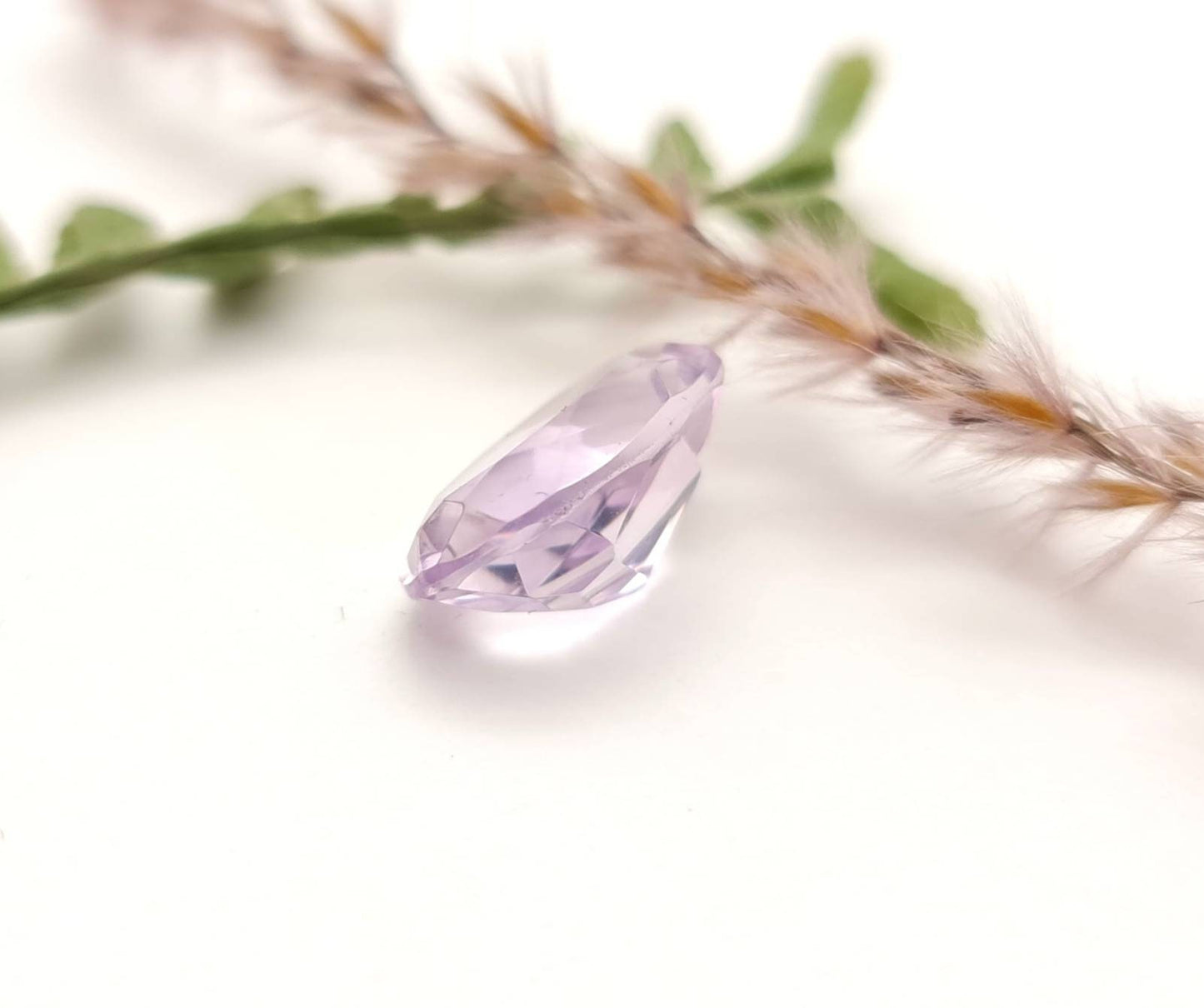 Echter facettierter Amethyst oval, violett lila 15,5x 11,1mm 7,34ct (Nr.828)