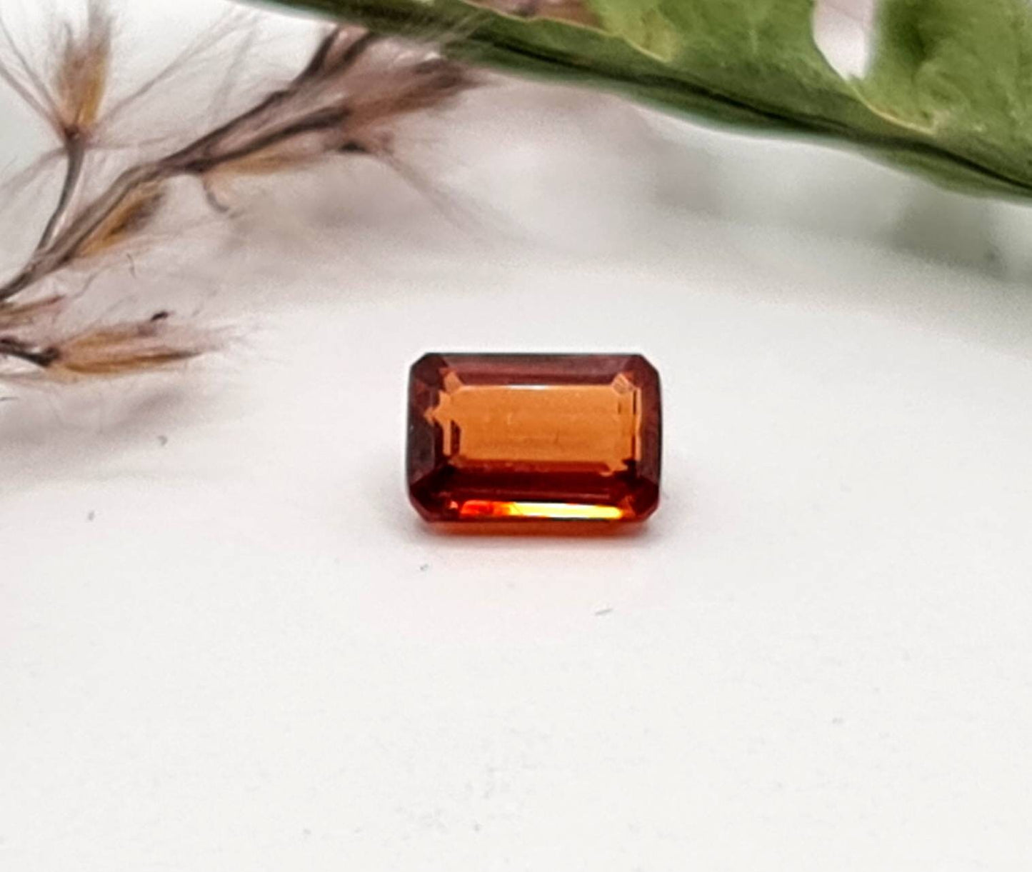 Rechteckig facettierter Mandaringranat Spessartin orange 5,8x4mm 0,83ct (Nr.507)