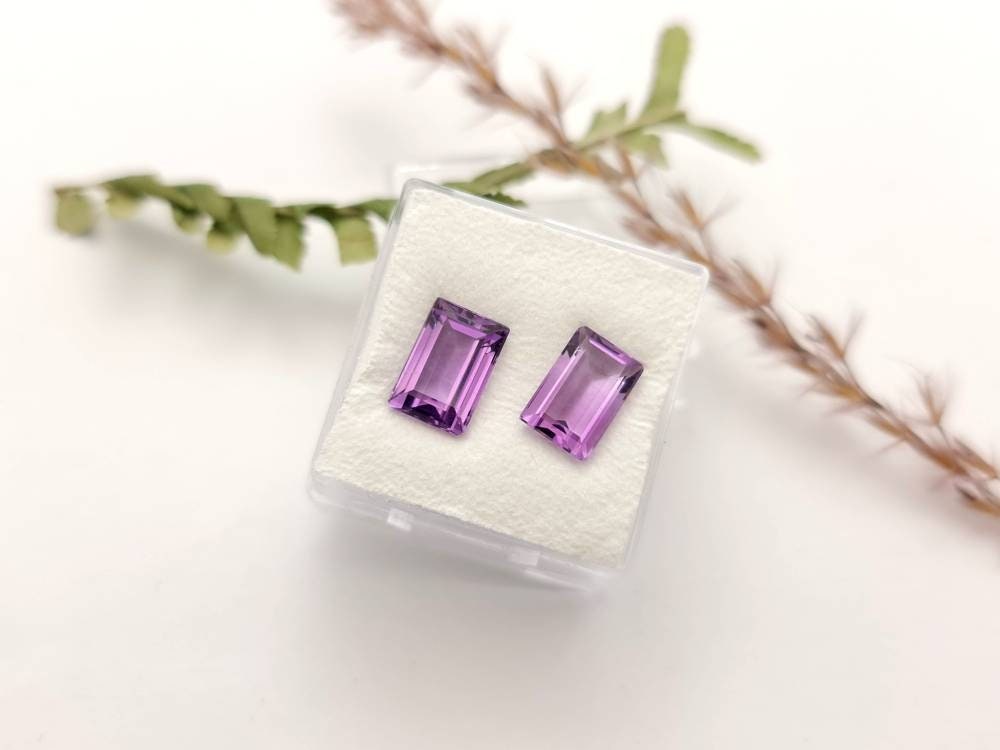 Echter facettierter Amethyst rechteck Paar, 2 Stück, violett lila 10x7mm 4,5ct (Nr.834)