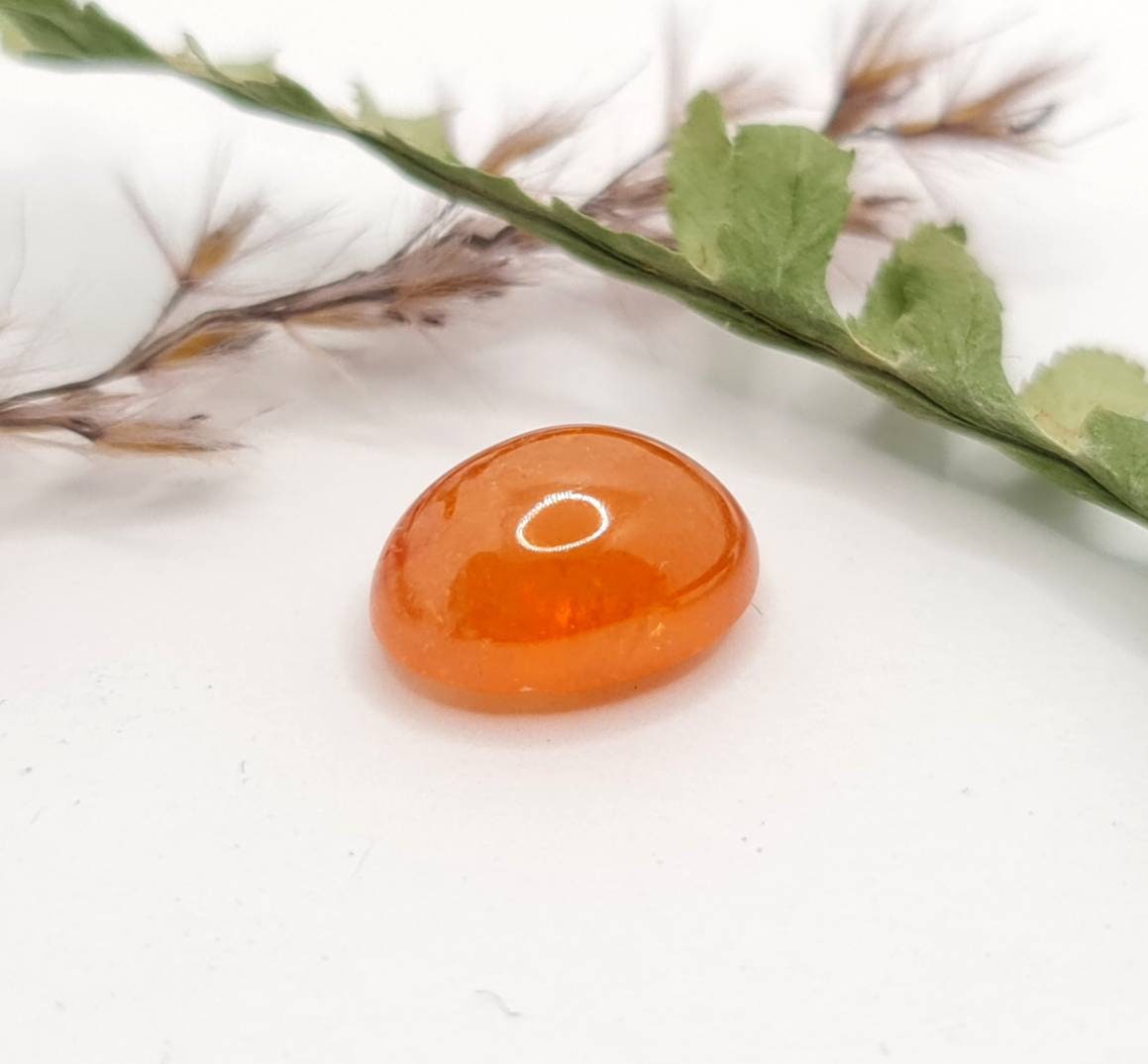 Mandaringranat oval Cabochon orange Spessartin 12,2x9,2mm 7,45ct (Nr.510)