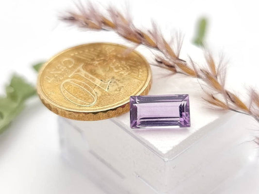 Echter facettierter Amethyst rechteck , violett lila 9,4x5,3mm 1,9ct (Nr.846)