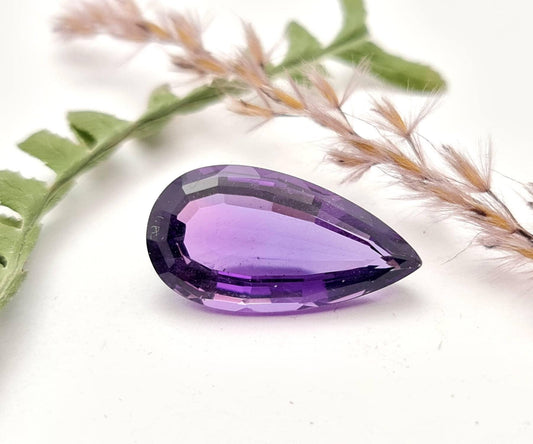 Echter facettierter Amethyst Tropfen, violett lila 23,6x12,5mm 13ct (Nr.855)