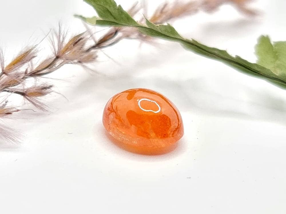 Ovaler orangefarbener Mandaringranat Spessartin Cabochon 10,7x8,5mm 5,97ct (Nr.533)