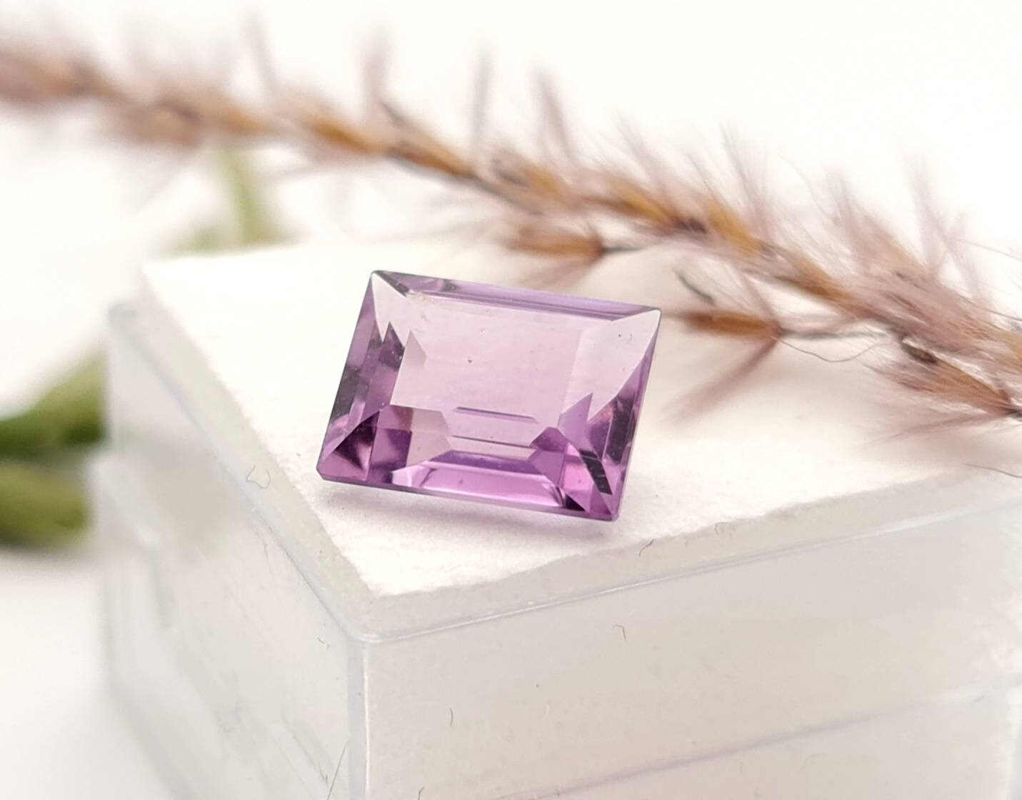 Echter facettierter Amethyst rechteck , violett lila 10x8mm 3,6ct (Nr.896)