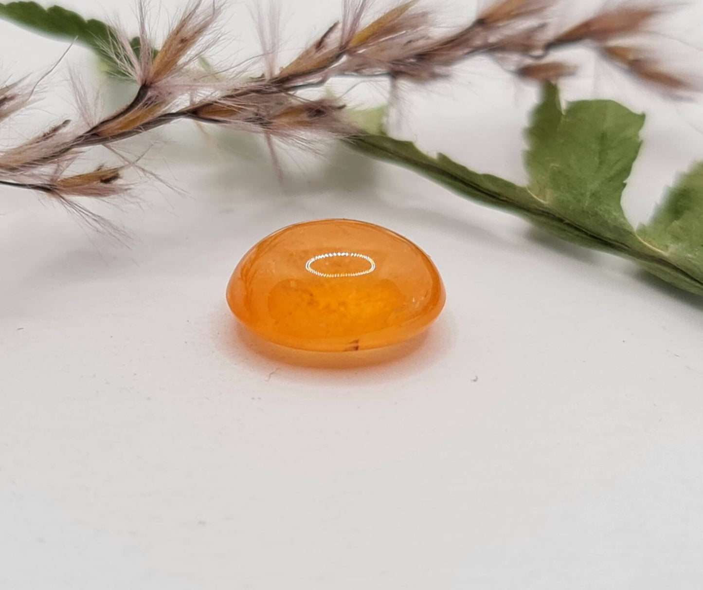 Ovales orangefarbenes Mandaringranat Cabochon Spessartin 10x8mm 4,07ct (Nr.557)