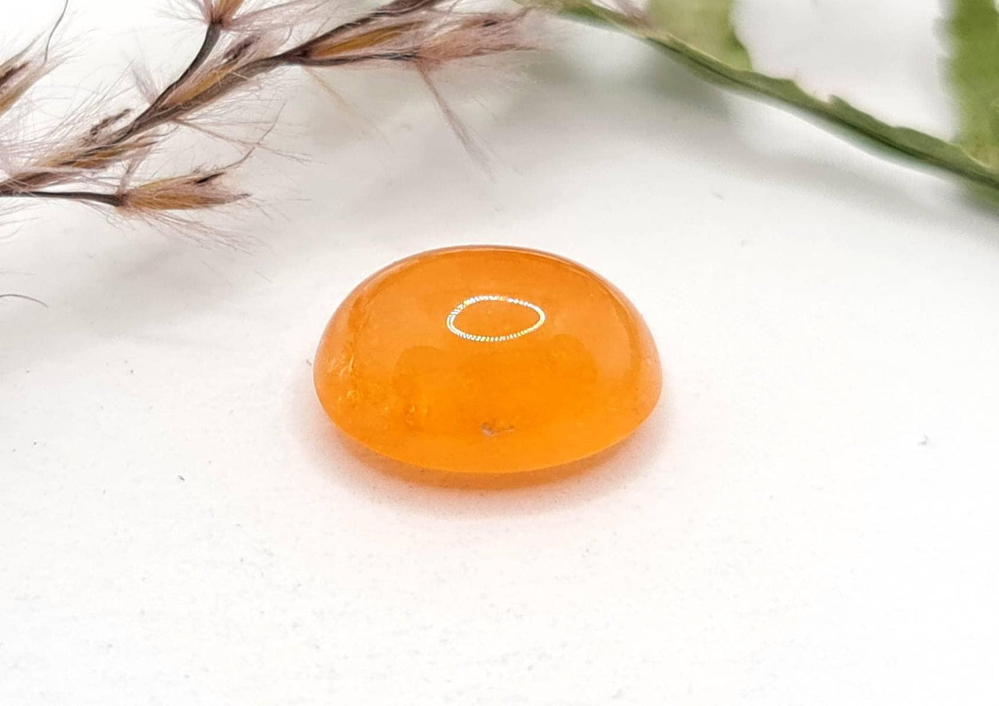 Orangefarbenes ovales Mandaringranat Cabochon Spessartin 11,1x8,5mm 5,62ct (Nr.561)