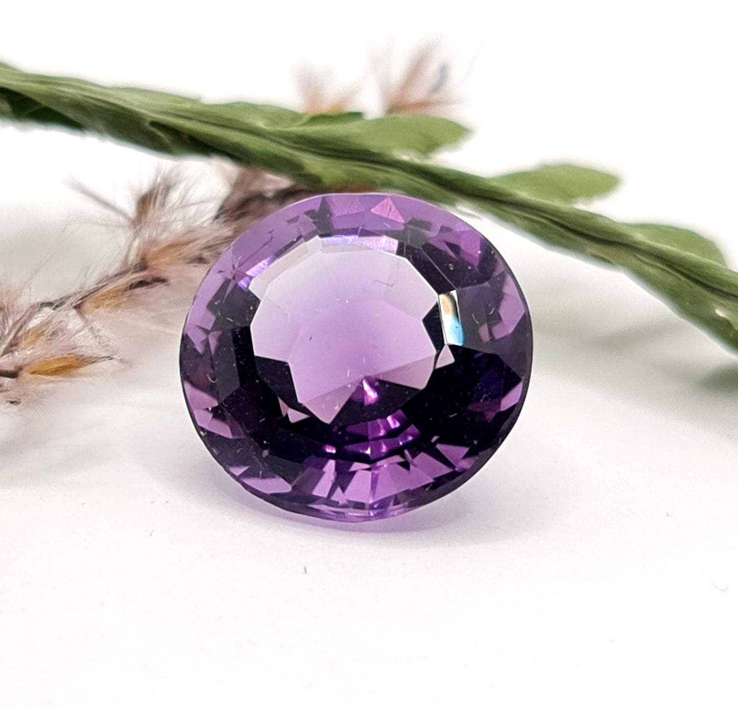 Amethyst rund facettiert 14,6mm 9,33ct (Nr.454)