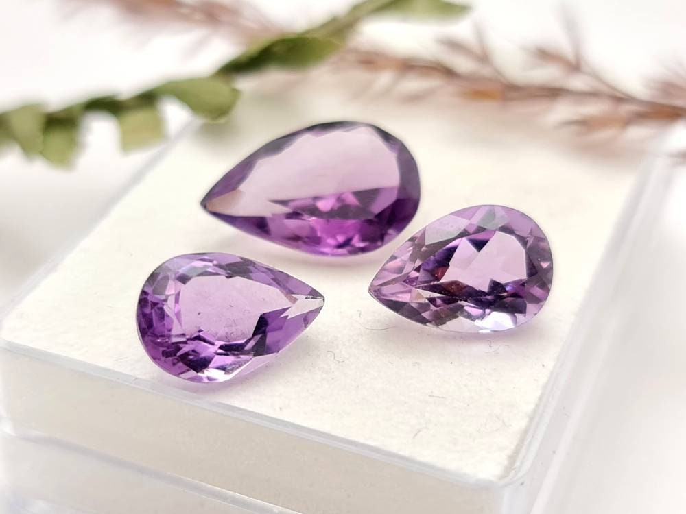 Echte facettierte Amethyste aus Brasilien Troofen Set 3 Stück violett lila 12 und 15mm 11,4ct (Nr.909)