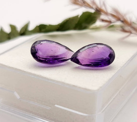 Echte facettierte Amethyst Tropfen lila violett Paar 2 Stück 13x8mm 6,8ct (Nr.911)