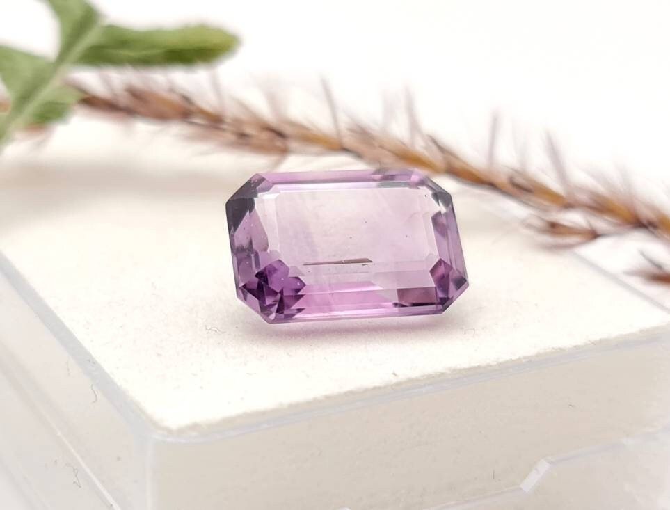 Echter facettierter Amethyst Oktagon violett lila 14x10,1mm 7,5ct (Nr.923)